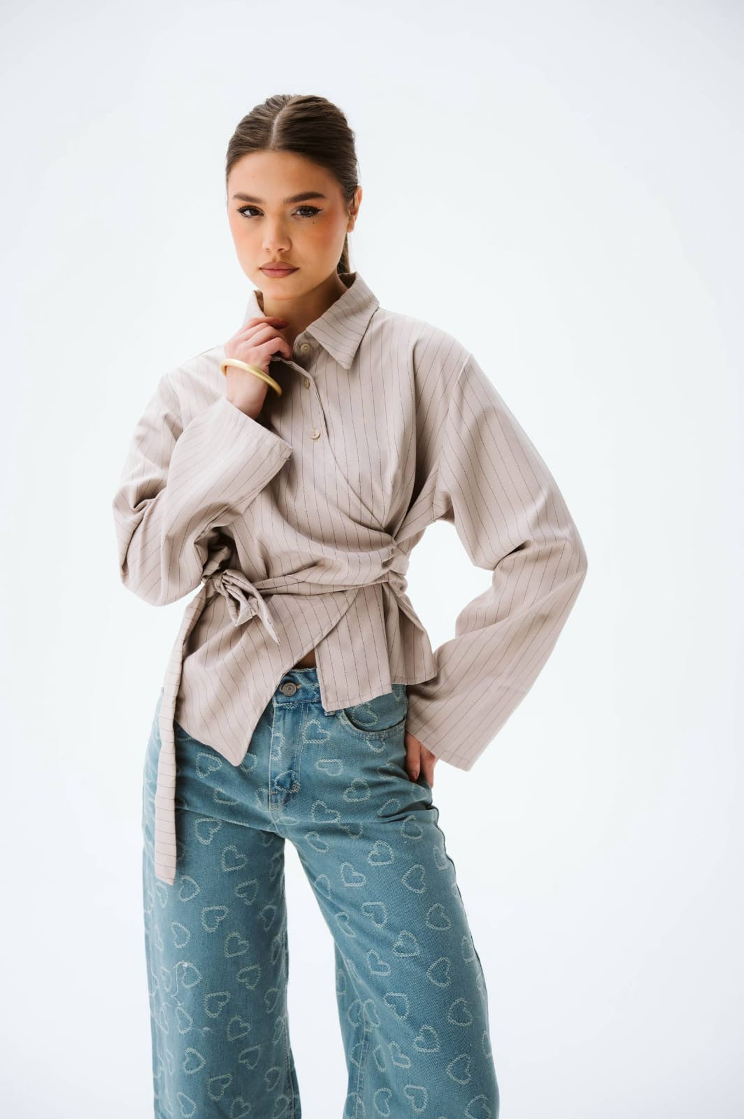 Beige buttoned blouse