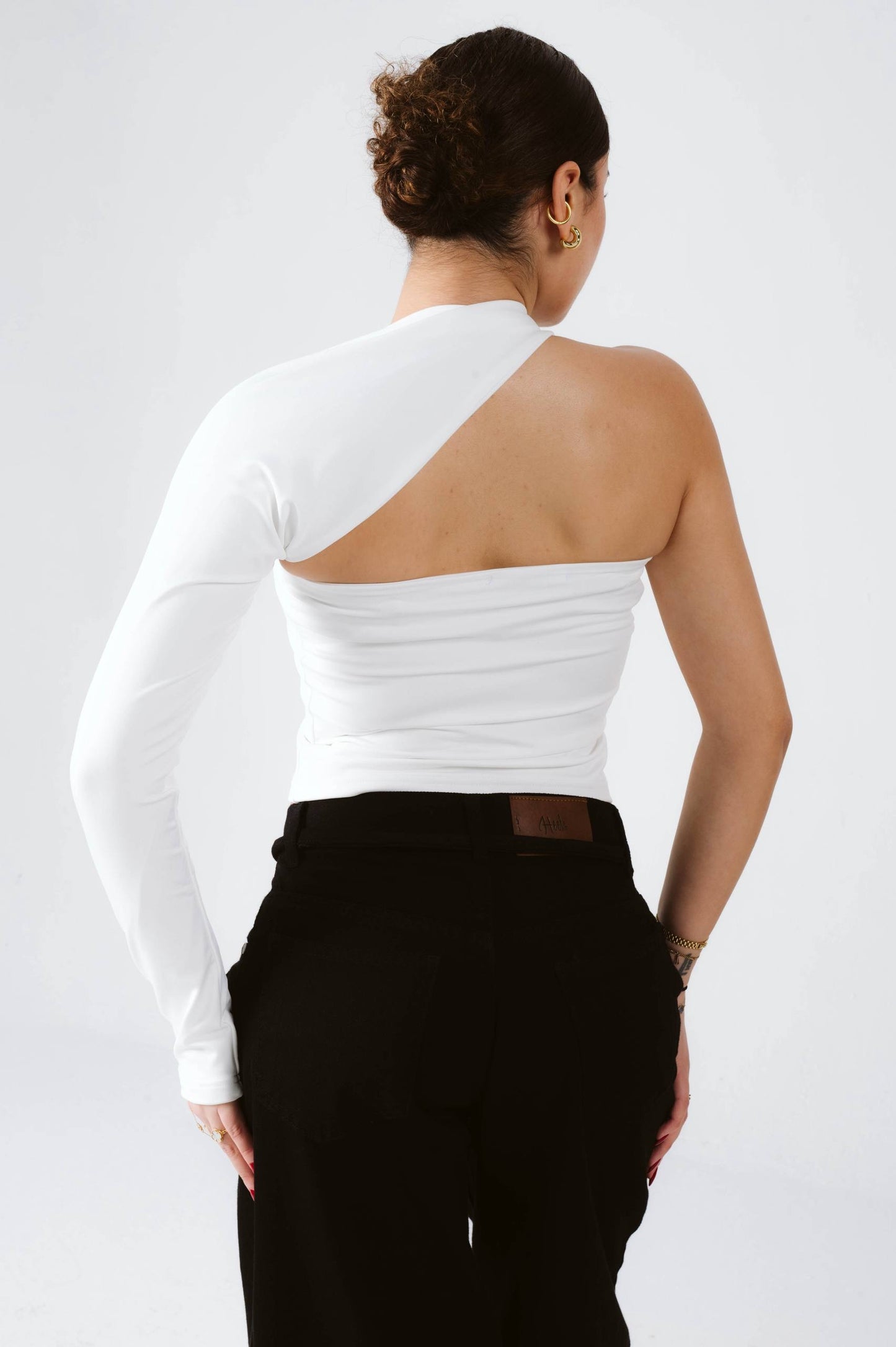 White one shoulder top