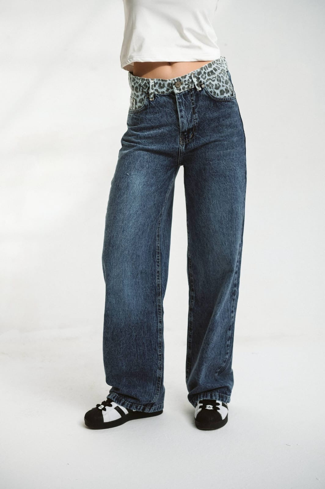 White leopard straight blue jeans