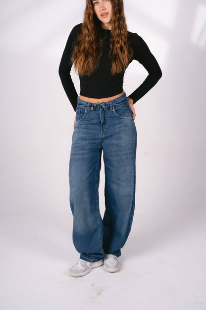 Straight classic blue jeans