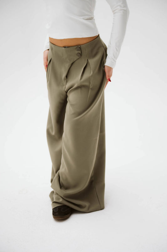Olive tailored pants one size