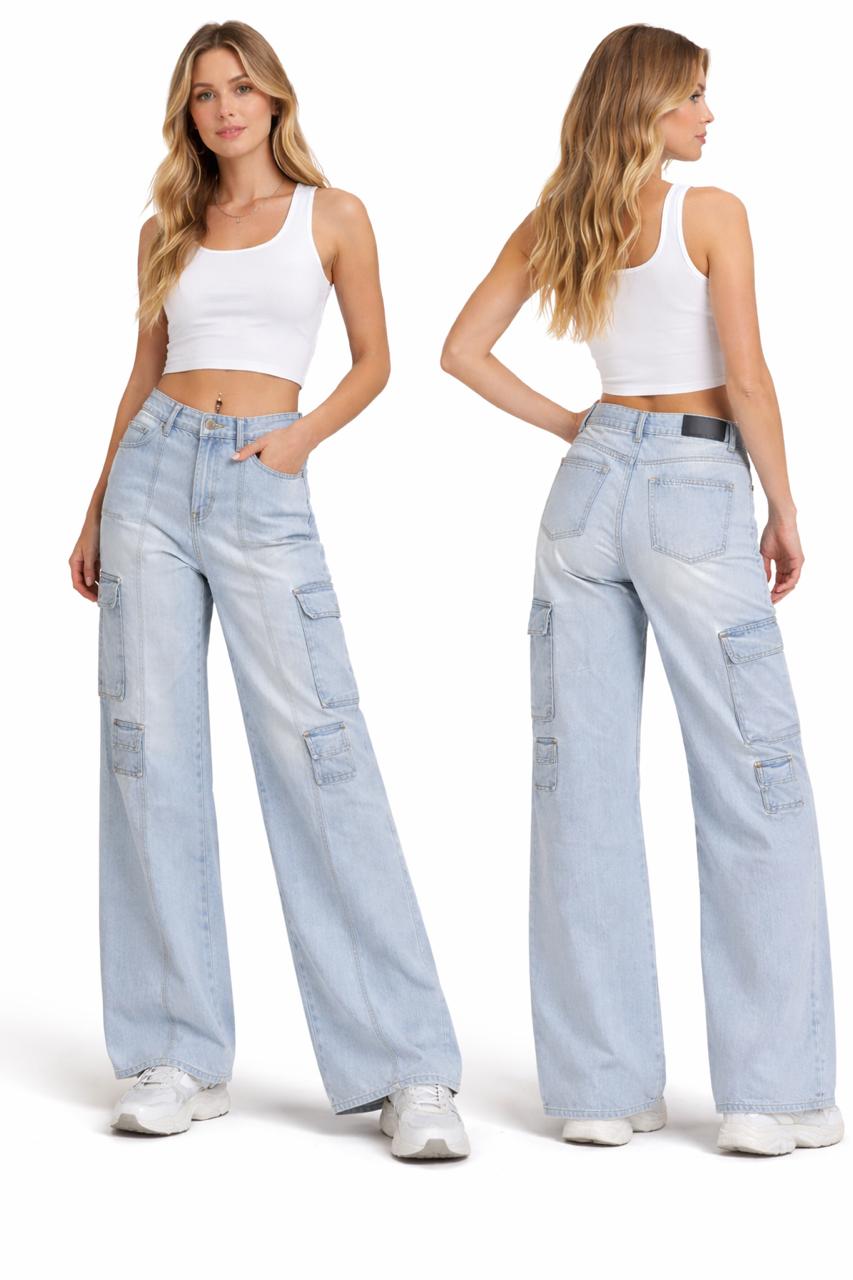 Cargo light blue jeans