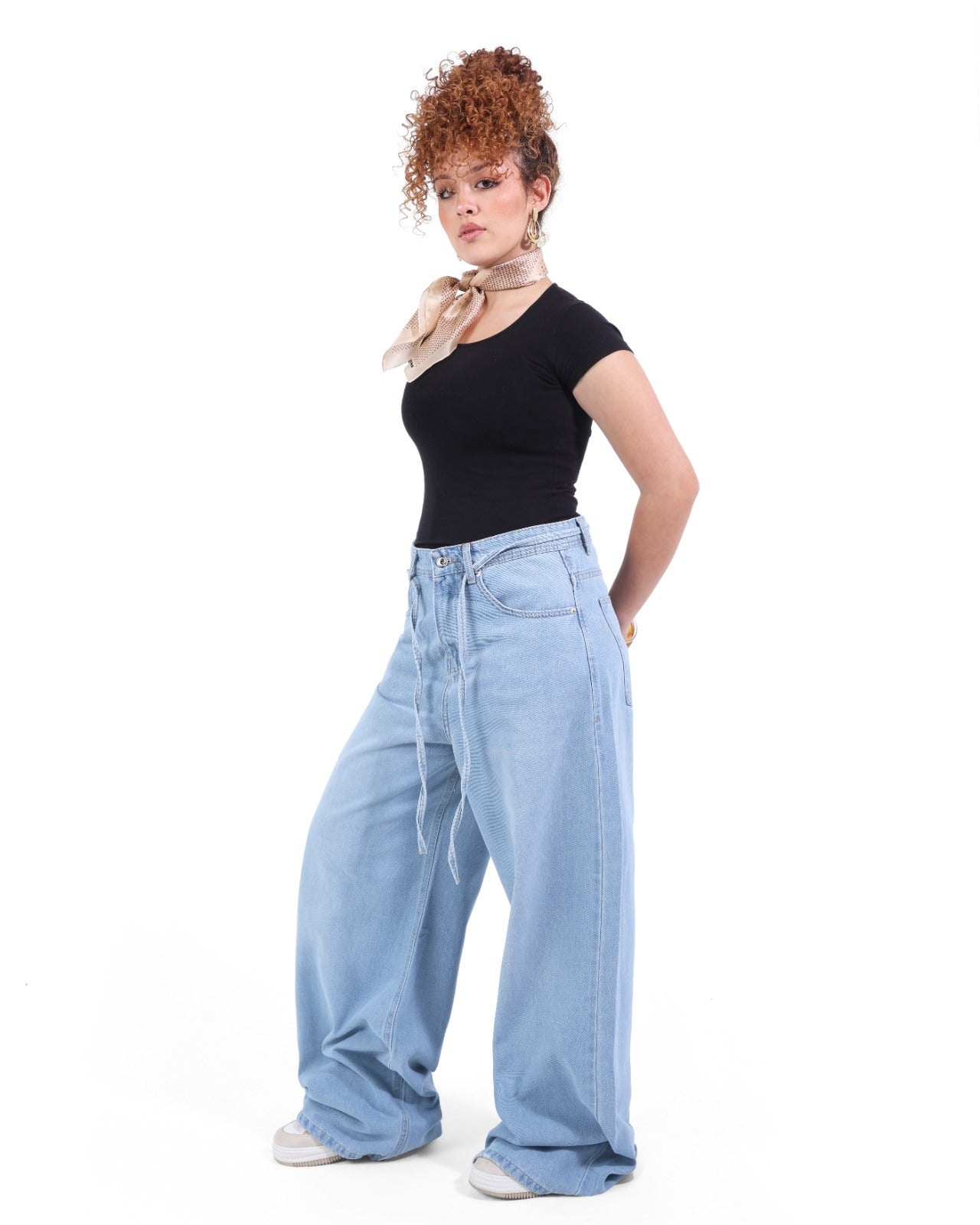 Mega baggy light blue jeans with belt straps