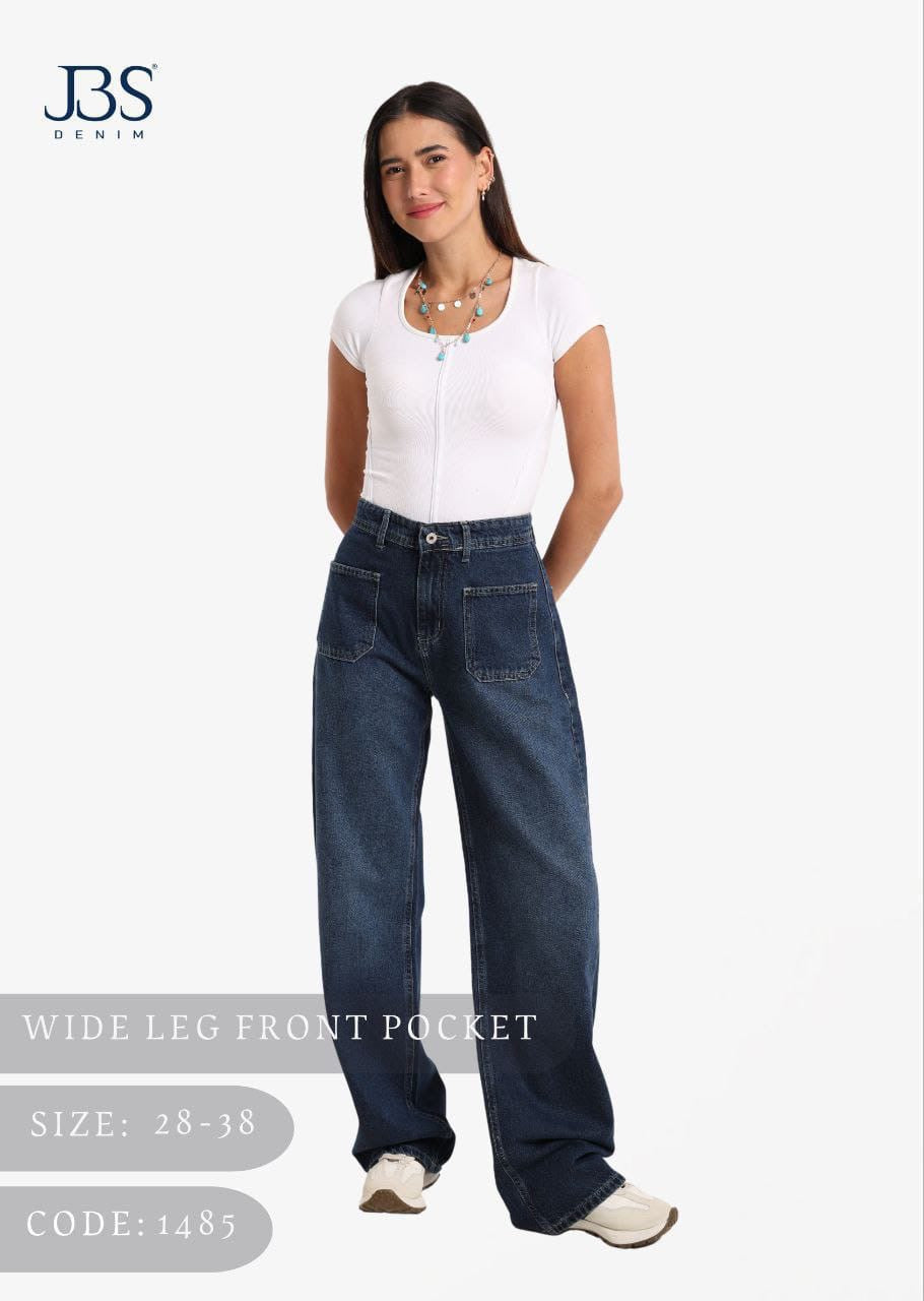 Front pocket wide leg dark blue jeans