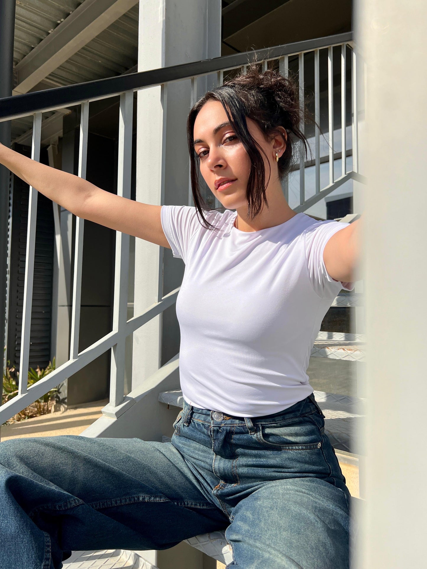 white short sleeved basic top