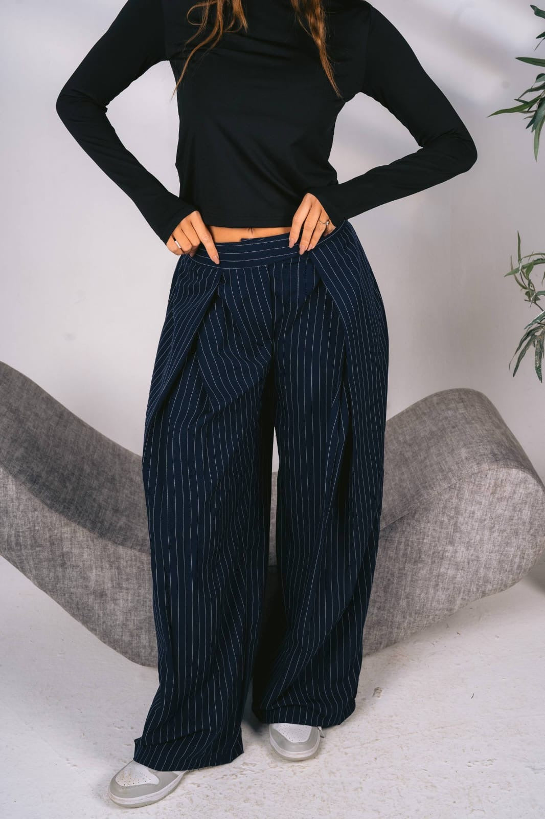 Navy baggy trousers