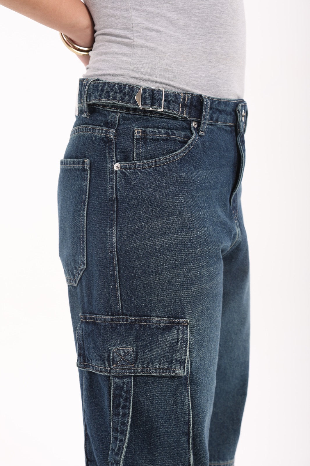 Cargo wide leg dirty blue jeans