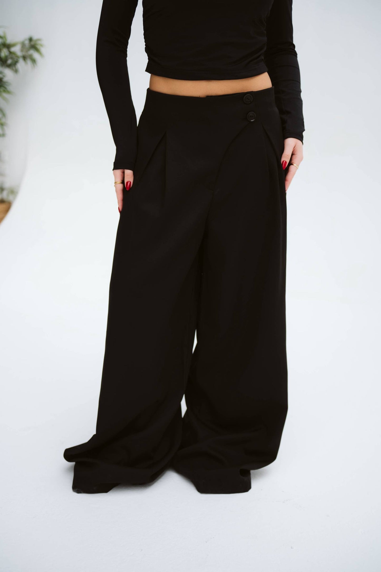 Black tailored pants one size