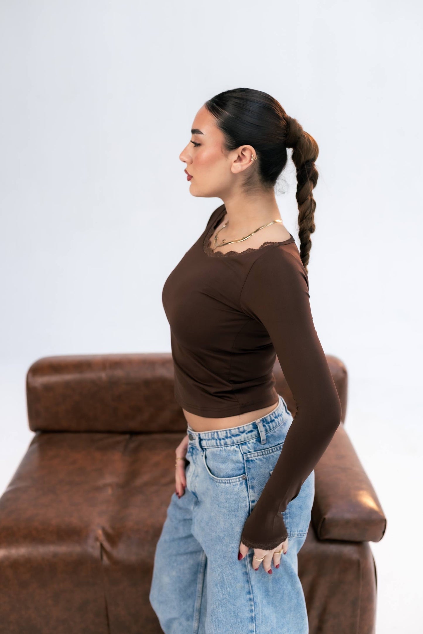 Brown basic long sleeve top