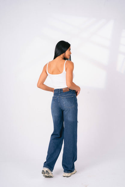Blue classic jeans with rope