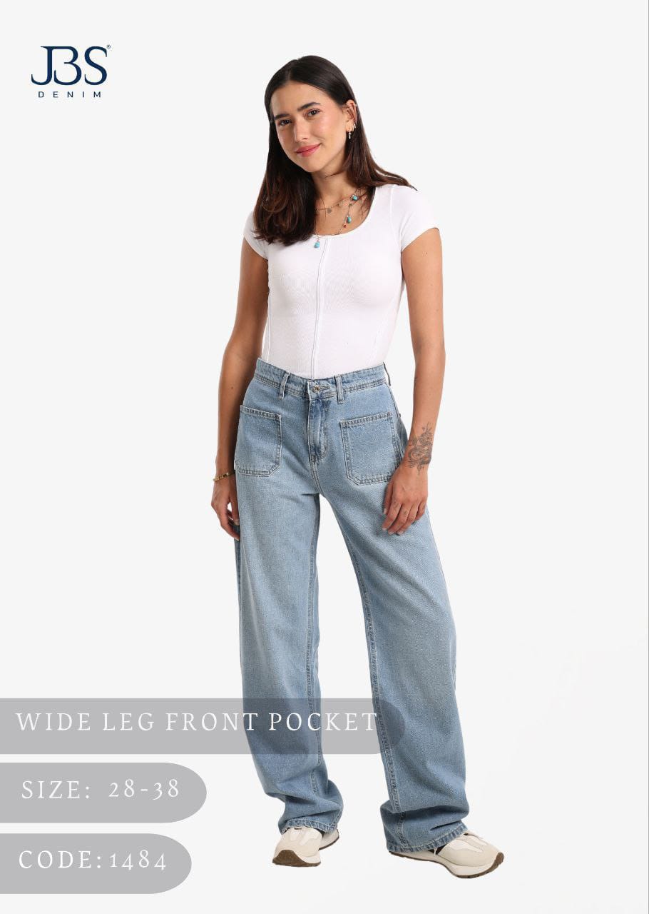 Front pocket ice blue wide leg jeans