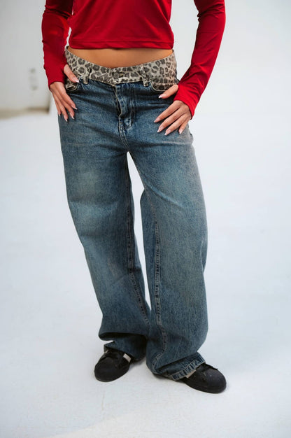 Leopard straight blue jeans