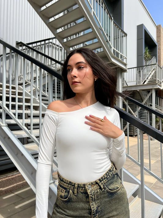 off white one shoulder basic top