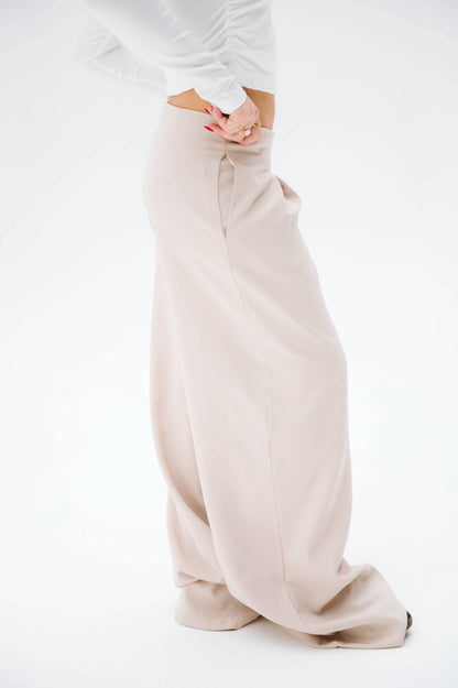 Off white tailored pants one size