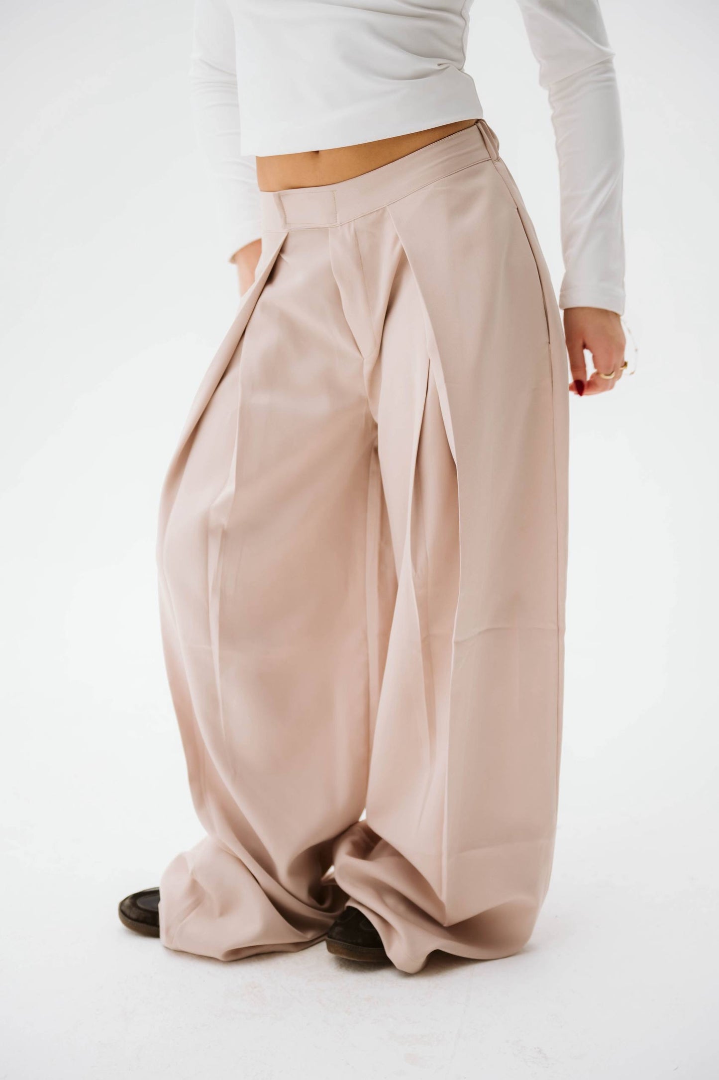 Wide leg beige tailored pants free size 60-80kgs