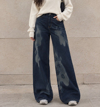 baggy blue jeans