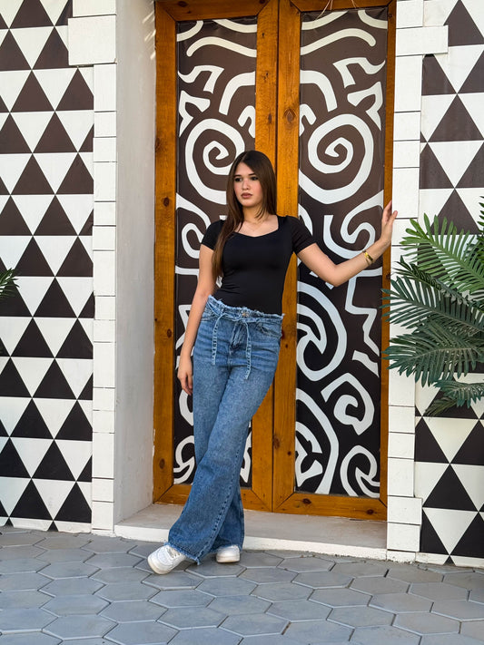 belt straps denim